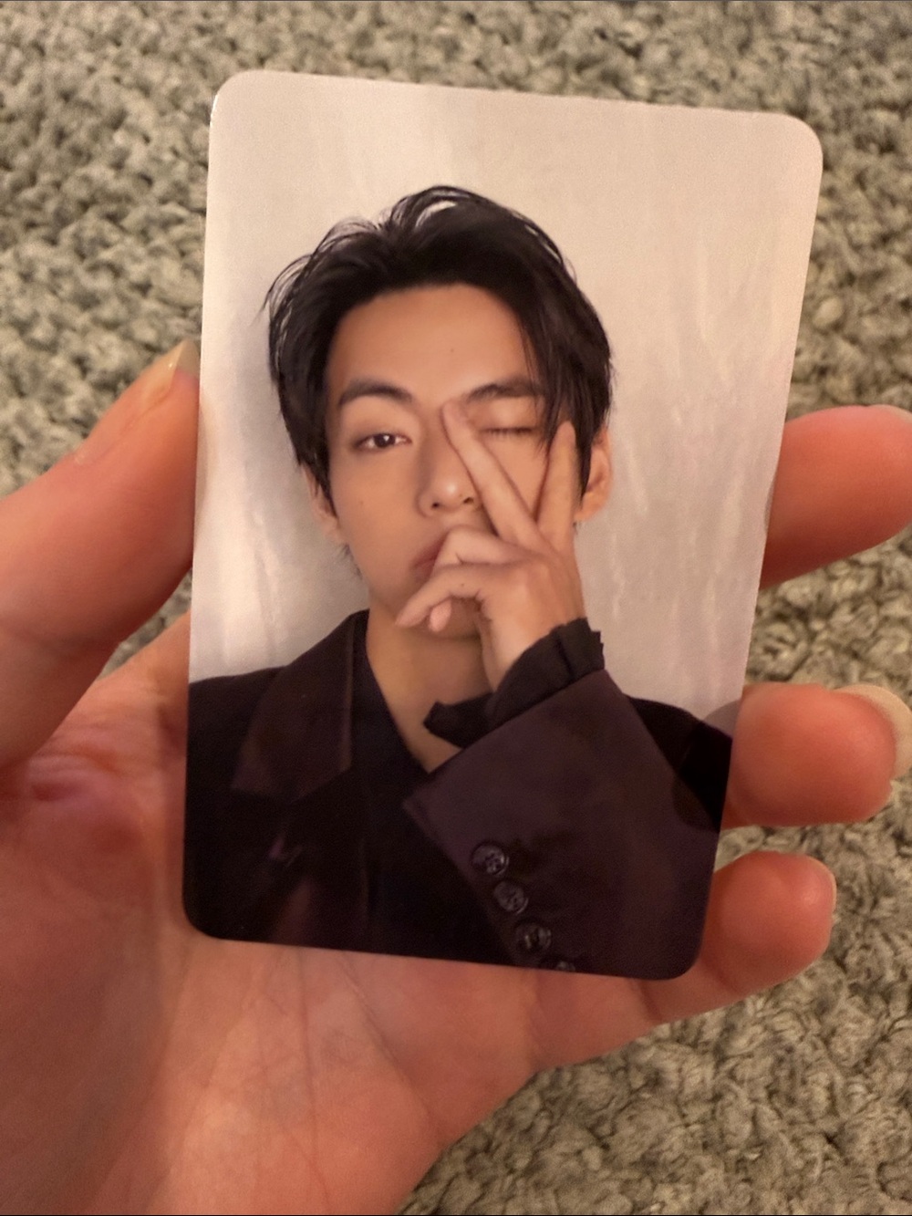 BTS V Goyang Photocard